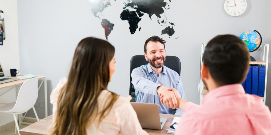 How Do I Book a Chardham Yatra for Senior Citizen